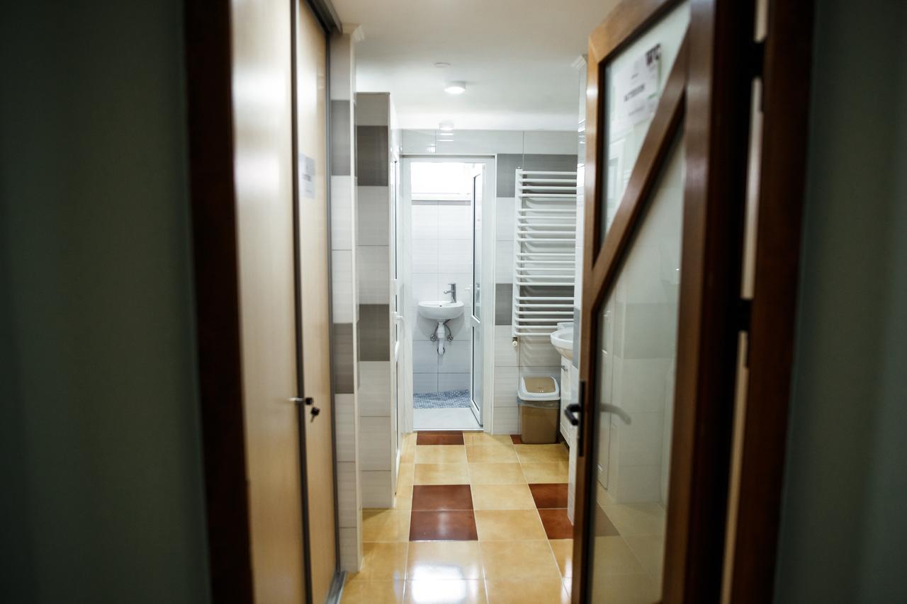 צ'רנוביץ Sweet Home Hostel / Guest House מראה חיצוני תמונה