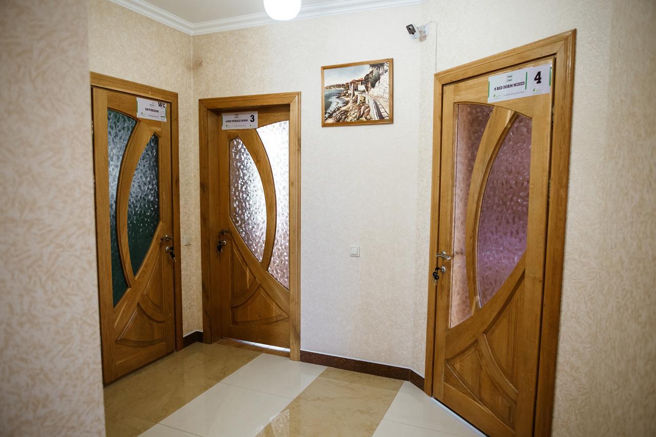 צ'רנוביץ Sweet Home Hostel / Guest House מראה חיצוני תמונה