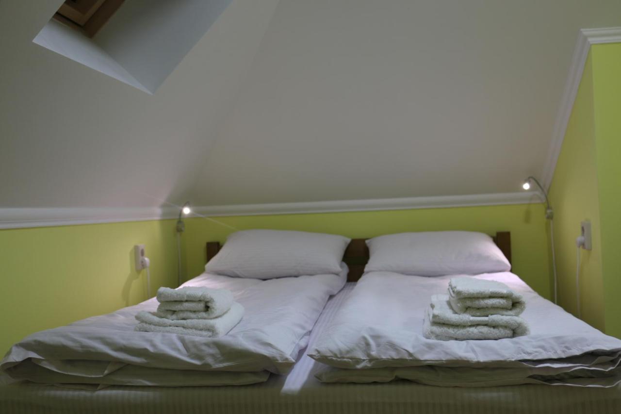 צ'רנוביץ Sweet Home Hostel / Guest House מראה חיצוני תמונה
